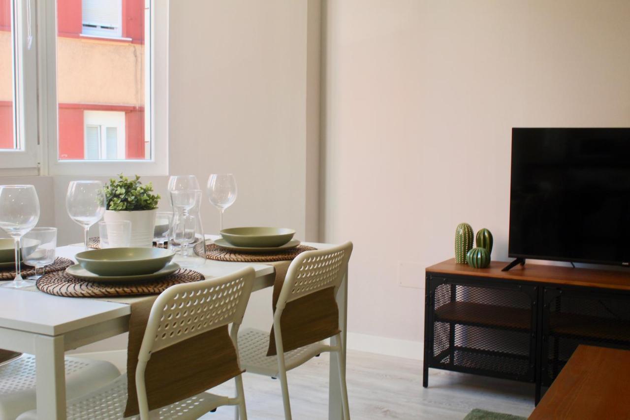 Moderno Apartamento En El Centro De Coruna Lägenhet A Coruña Exteriör bild